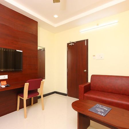 Oyo 15115 Hotel Ramcharan Residency Tirupati Buitenkant foto