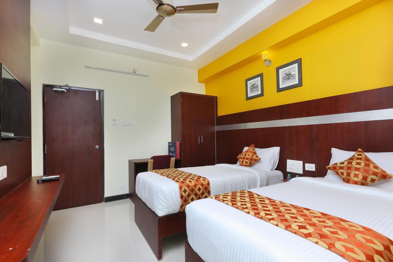 Oyo 15115 Hotel Ramcharan Residency Tirupati Buitenkant foto