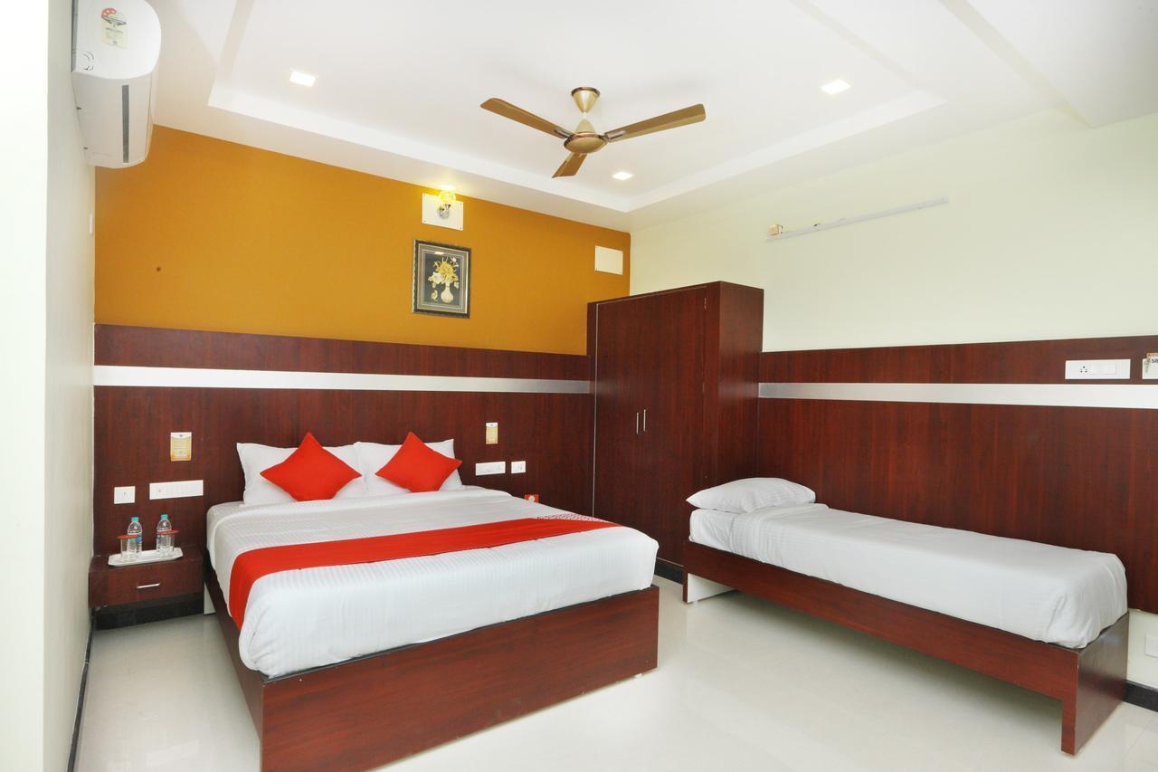 Oyo 15115 Hotel Ramcharan Residency Tirupati Buitenkant foto